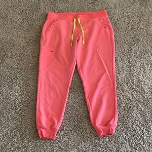 Figs XL jogger